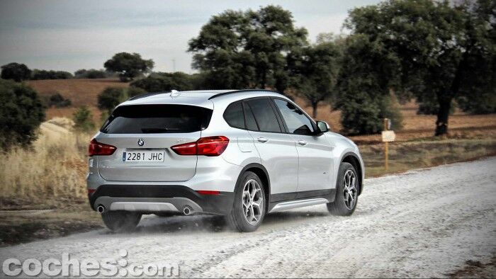 BMW_X1_xDrive20d_063