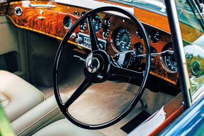 Bentley S3 Continental Flying Spur 1965 Blue Lena Keith Richards interior 10