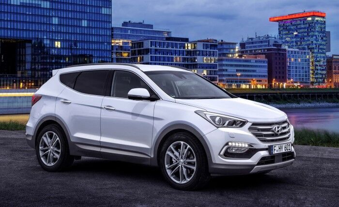 Hyundai Santa Fe 2016 01