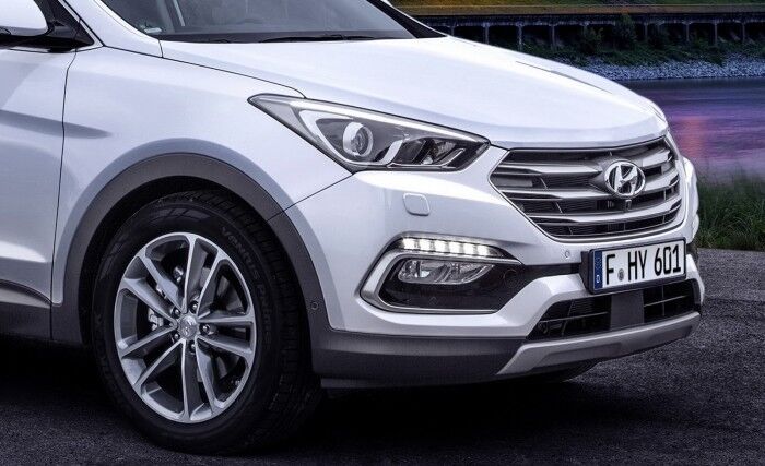 Hyundai Santa Fe 2016 03