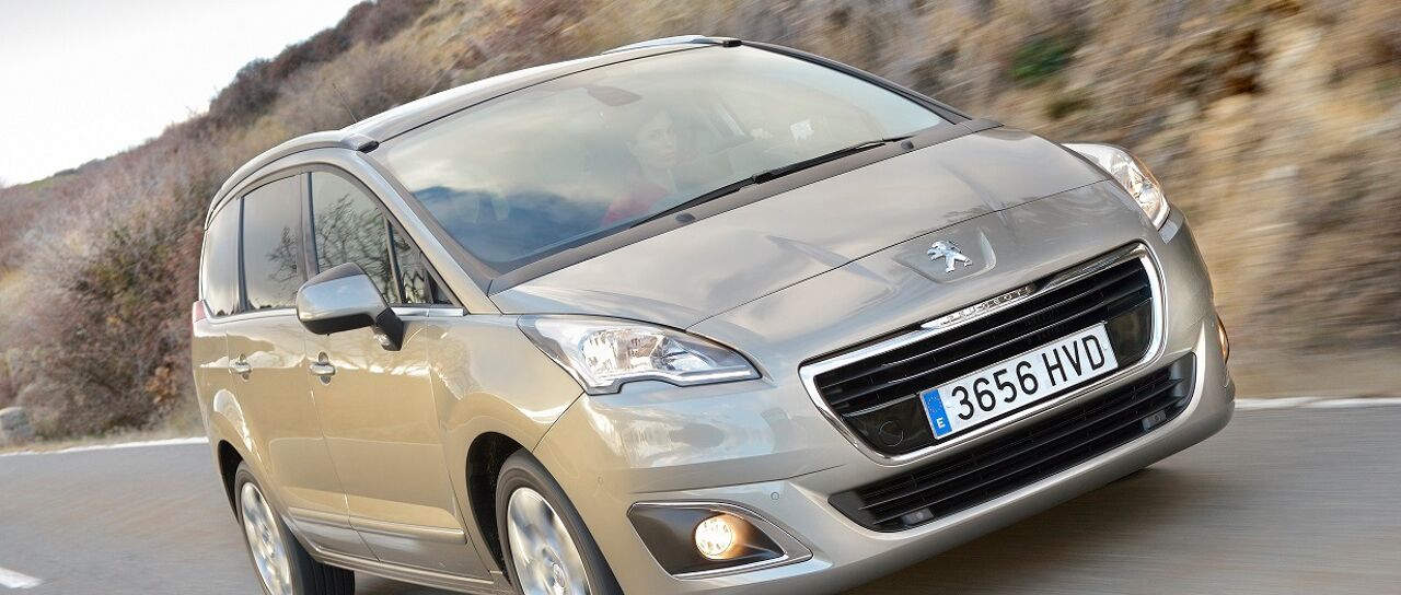 Todas las noticias de coches en un solo portal: Pruebas, fotos, vídeos, informes...