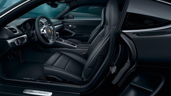 Porsche Cayman Black Edition 2015 interior