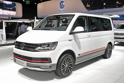 Volkswagen Multivan PanAmericana Concept, la moto a cuestas