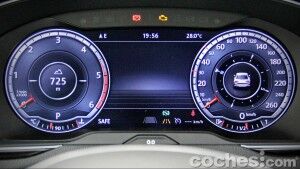 Volkswagen_Passat_2.0TDI_BMT_042