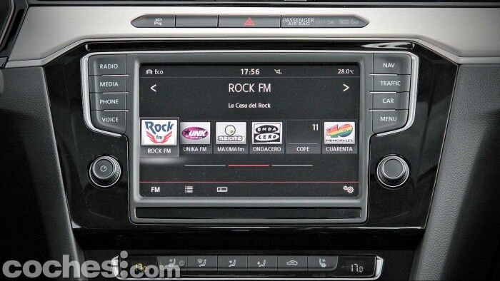 Volkswagen_Passat_2.0TDI_BMT_050