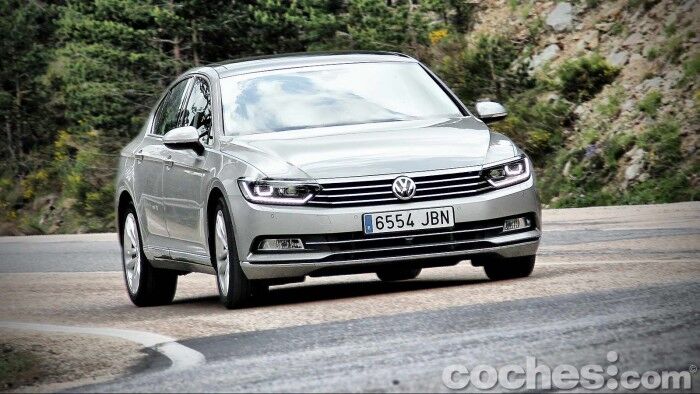 Volkswagen_Passat_2.0TDI_BMT_114