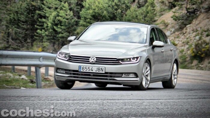 Volkswagen_Passat_2.0TDI_BMT_115