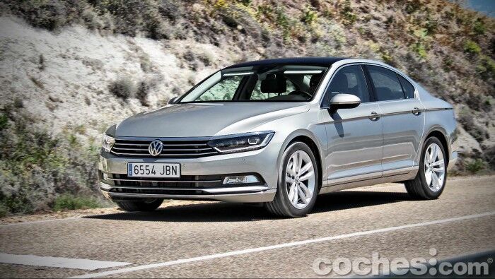 Volkswagen_Passat_2.0TDI_BMT_130