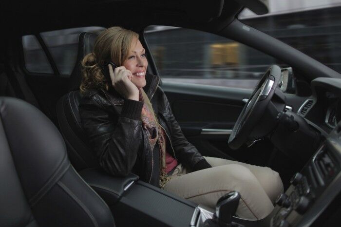 Volvo Car Group initiates world unique Swedish pilot project with self-driving cars on public roads