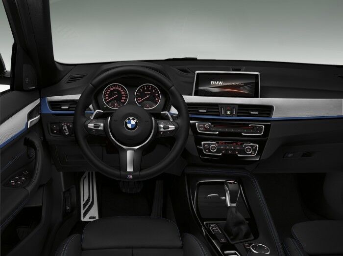 BMW X1 M Sport 2016 interior 02