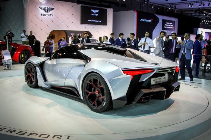 Fenyr Supersport 09