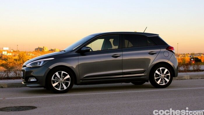 Hyundai i20 2015 prueba 51