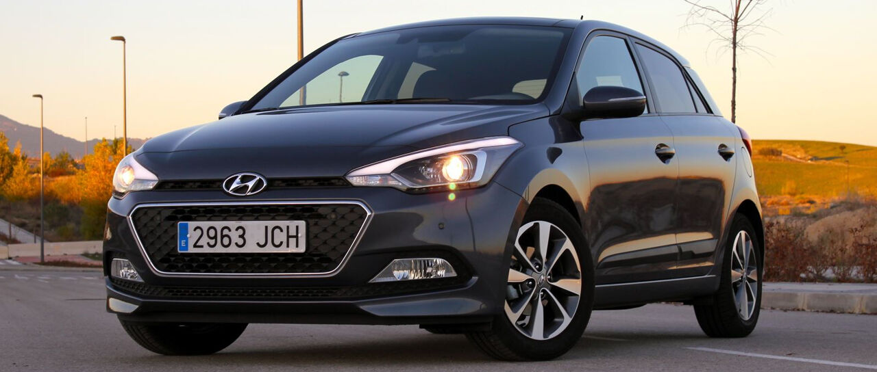 Todas las noticias de coches en un solo portal: Pruebas, fotos, vídeos, informes...