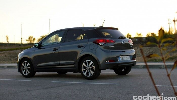 Hyundai i20 2015 prueba 56