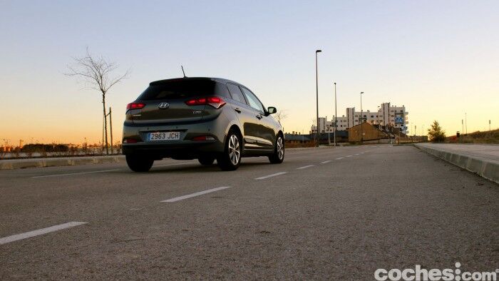 Hyundai i20 2015 prueba 57