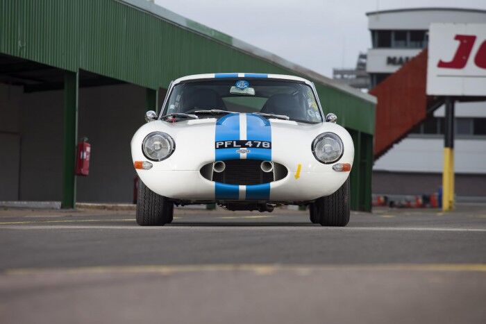 Jaguar E-Type Serie 1 3.8-Litre Competition Coupe 1952 03