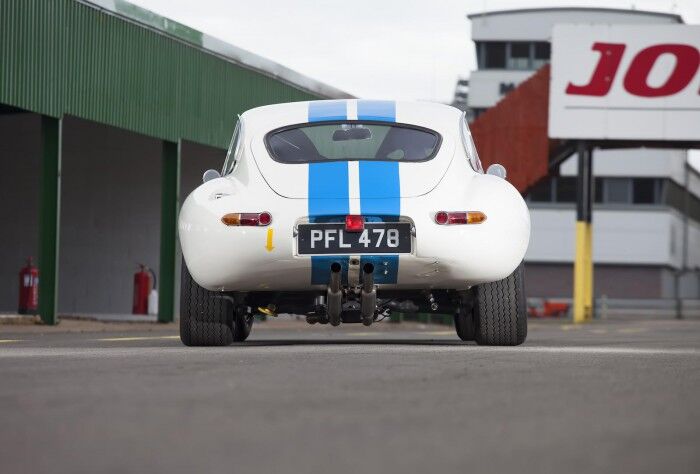 Jaguar E-Type Serie 1 3.8-Litre Competition Coupe 1952 06