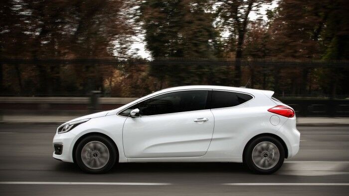 Kia pro_ceed 2016 04