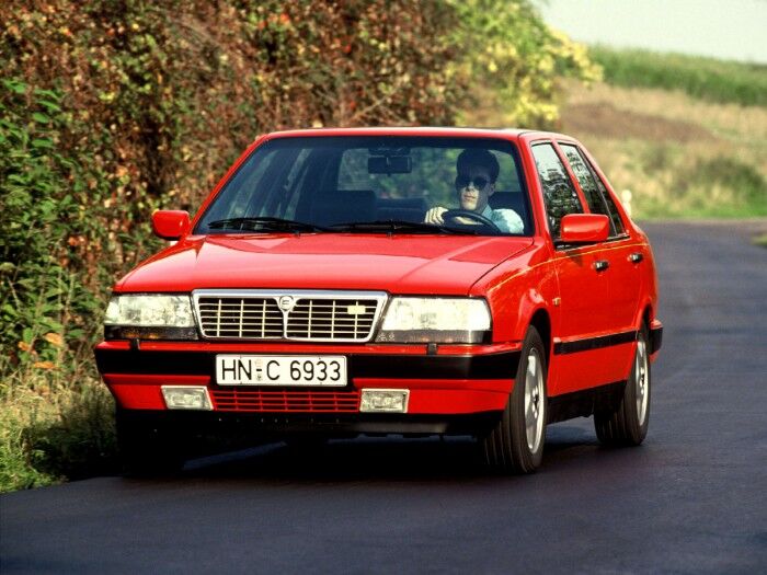Lancia thema ferrari 01
