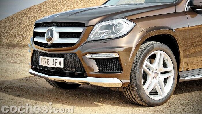 Mercedes_Benz_GL_350_018