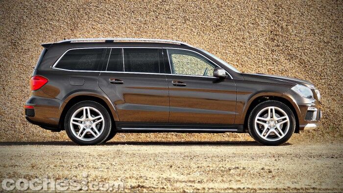 Mercedes_Benz_GL_350_022