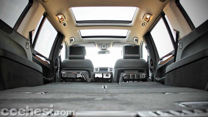 Mercedes_Benz_GL_350_055