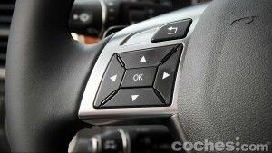 Mercedes_Benz_GL_350_058