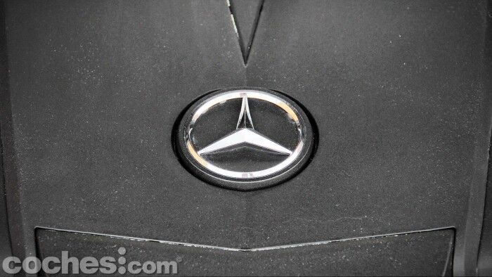 Mercedes_Benz_GL_350_065