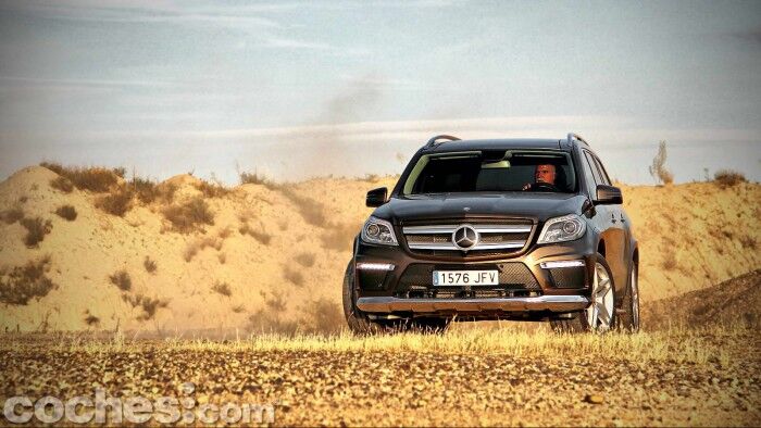 Mercedes_Benz_GL_350_069