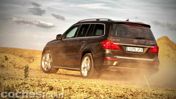 Mercedes_Benz_GL_350_072