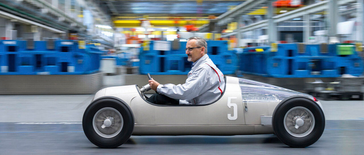 Todas las noticias de coches en un solo portal: Pruebas, fotos, vídeos, informes...