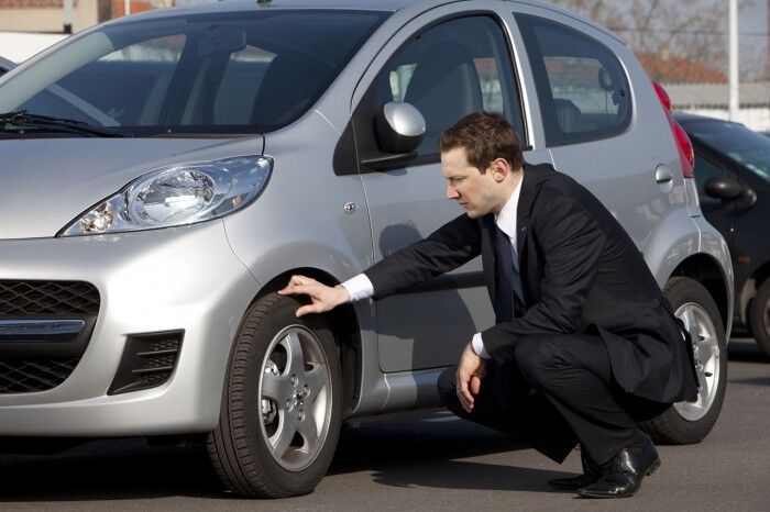 RevisióN NeumáTicos 700x466