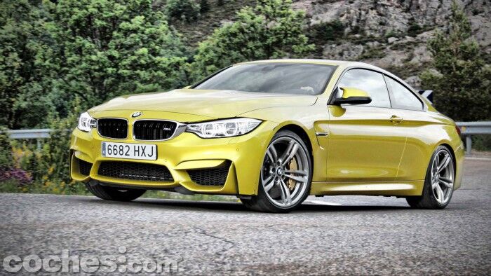 BMW_M4_Coupé_036