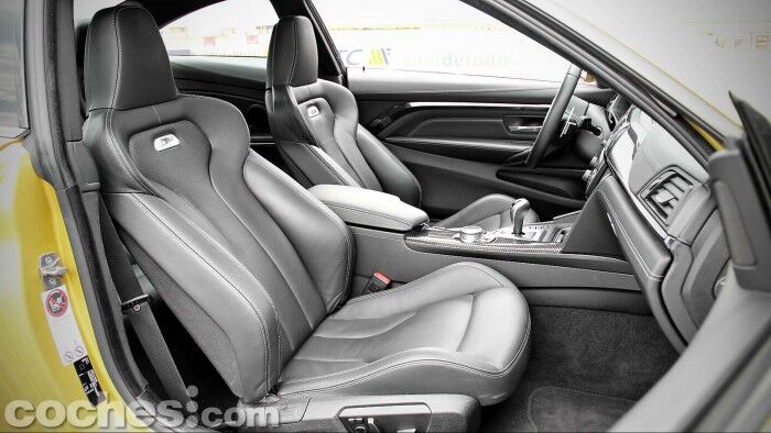 BMW_M4_Coupé_067