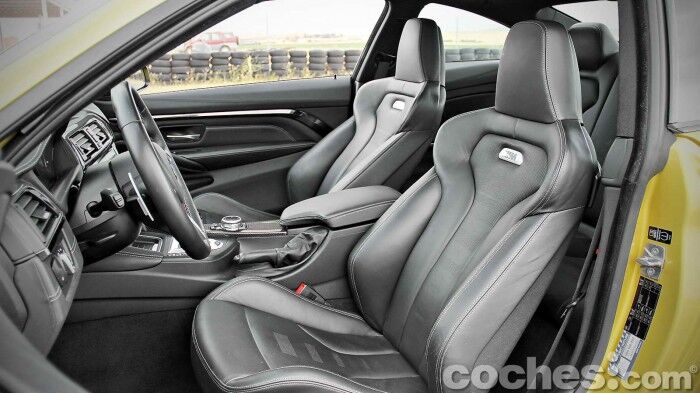 BMW_M4_Coupé_069
