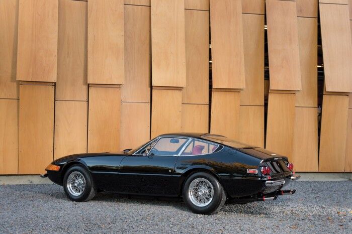 Ferrari 365 GTB_4 Daytona Berlinetta by Scaglietti 1973 02