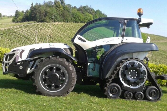 Jump Sky tractor