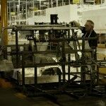 Land Rover Defender Fabrica 2015 06 150x150