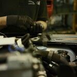 Land Rover Defender Fabrica 2015 14 150x150