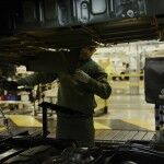 Land Rover Defender Fabrica 2015 15 150x150