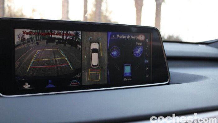 Lexus RX 450h 2016 interior 28