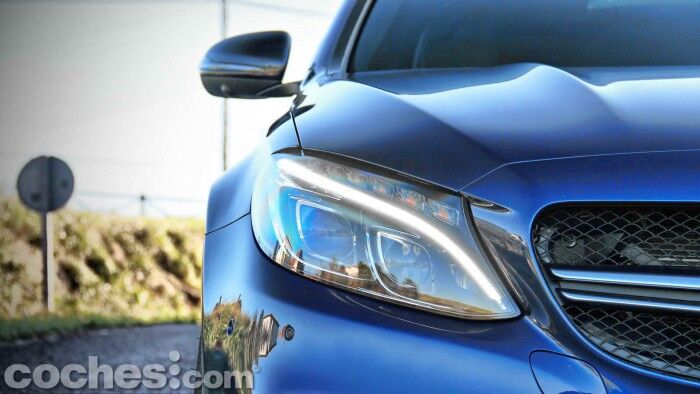 Mercedes-AMG_C_63_Estate_021