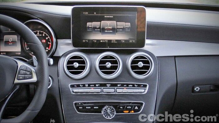 Mercedes-AMG_C_63_Estate_035