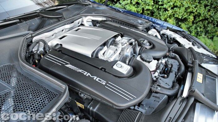 Mercedes-AMG_C_63_Estate_045