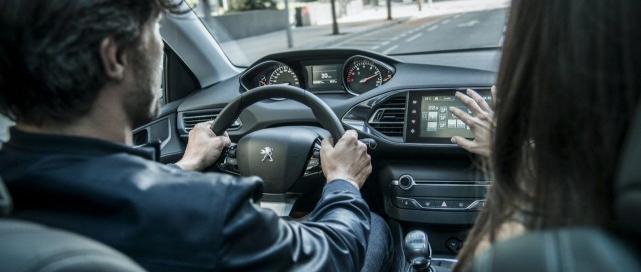 Todas las noticias de coches en un solo portal: Pruebas, fotos, vídeos, informes...