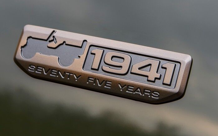 Jeep Wrangler 75 aniversario