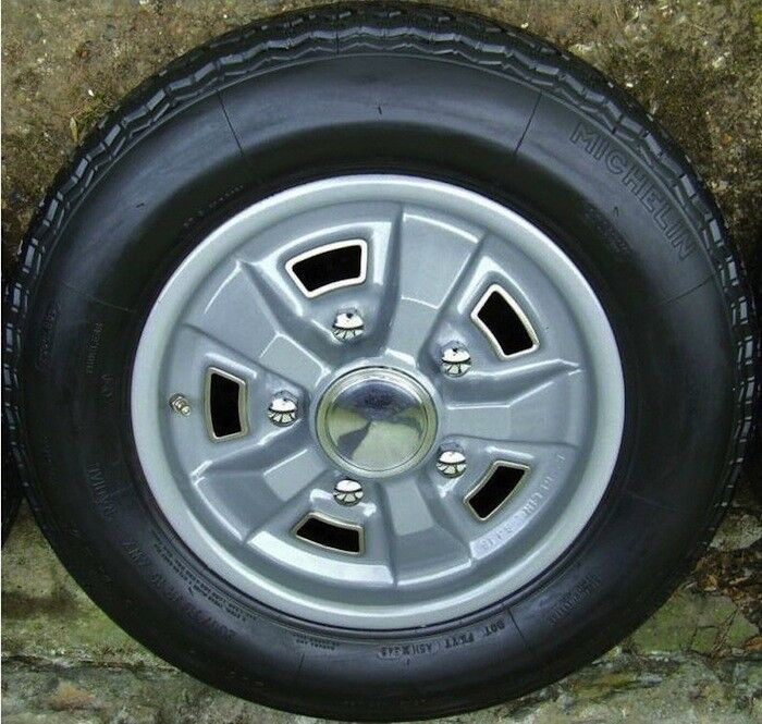 Citroen SM llanta fibra de carbono 02