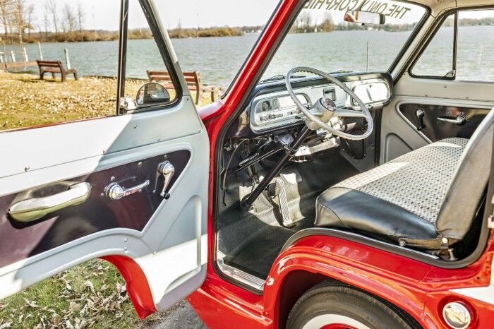 1961 CHEVROLET CORPHIBIAN