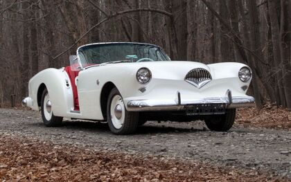 Kaiser-Darrin Roadster, sin techo y «sin puertas»