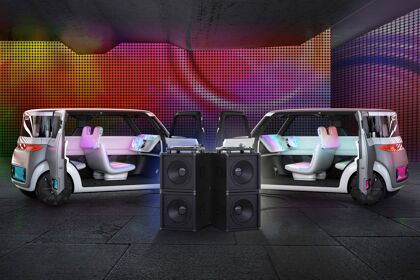 Nissan Teatro for Dayz ¿quién quiere conducir?